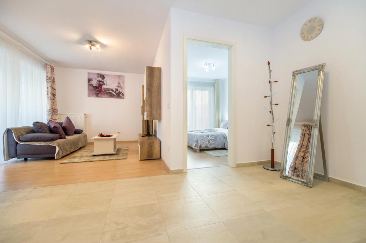 Deluxe Suite Coresi Braşov Exteriör bild
