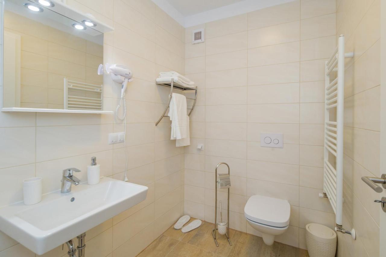 Deluxe Suite Coresi Braşov Exteriör bild